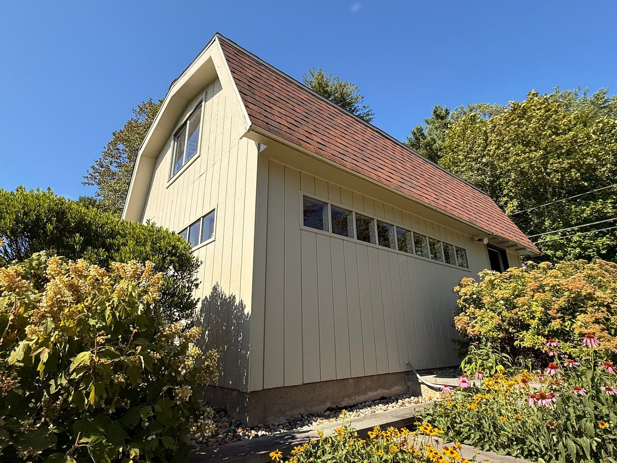 Home, Garage, Deck & Shed — Benjamin Moore Aura, Eliot, ME — photo 8