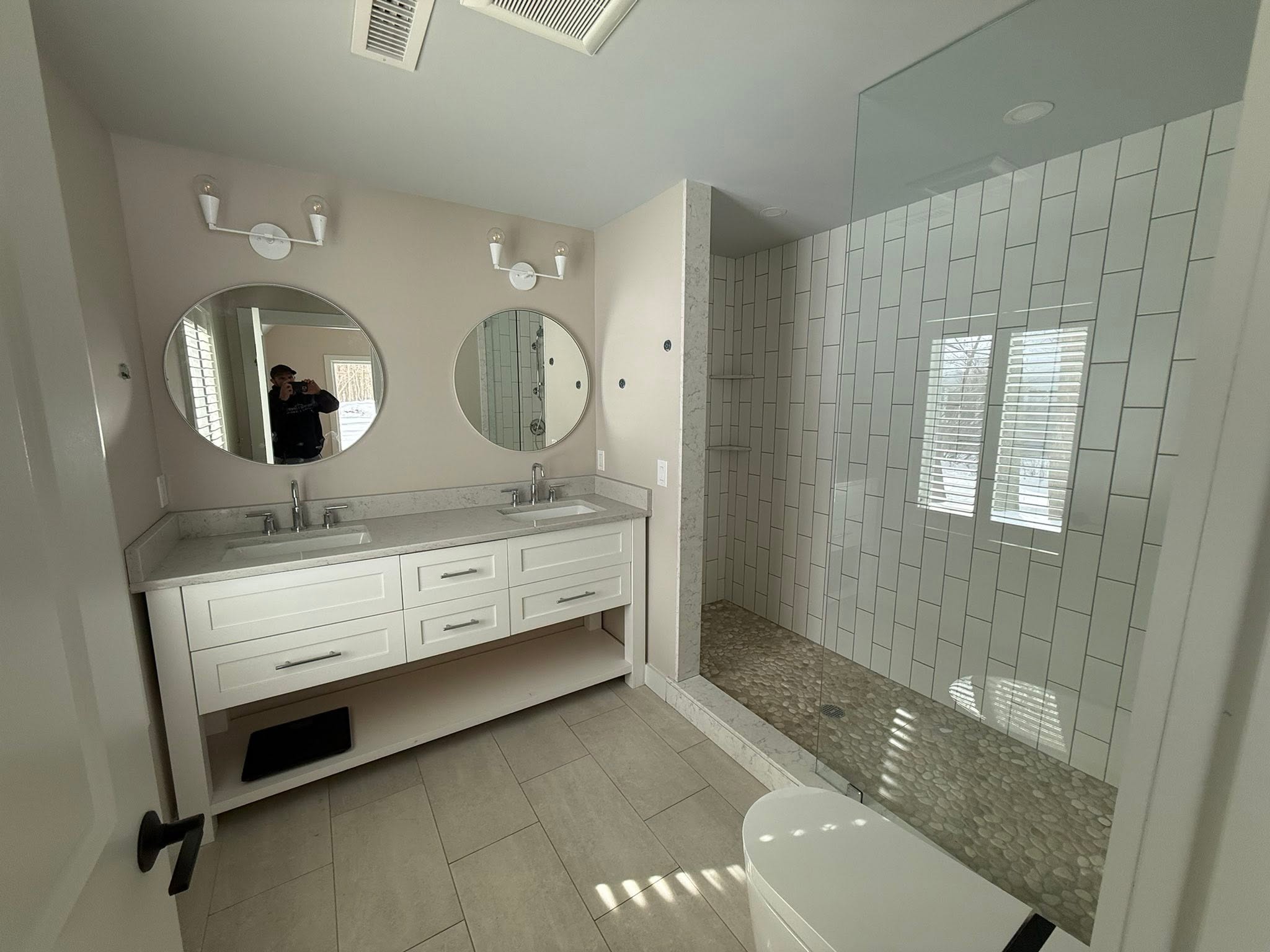 Complete Interior Repaint — photo 8