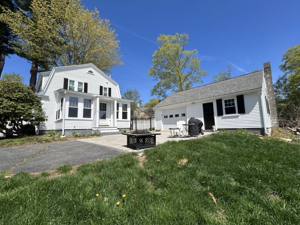 Complete Home & Garage — Trim, Siding & Door Paint, Hampton Falls, NH — photo 6