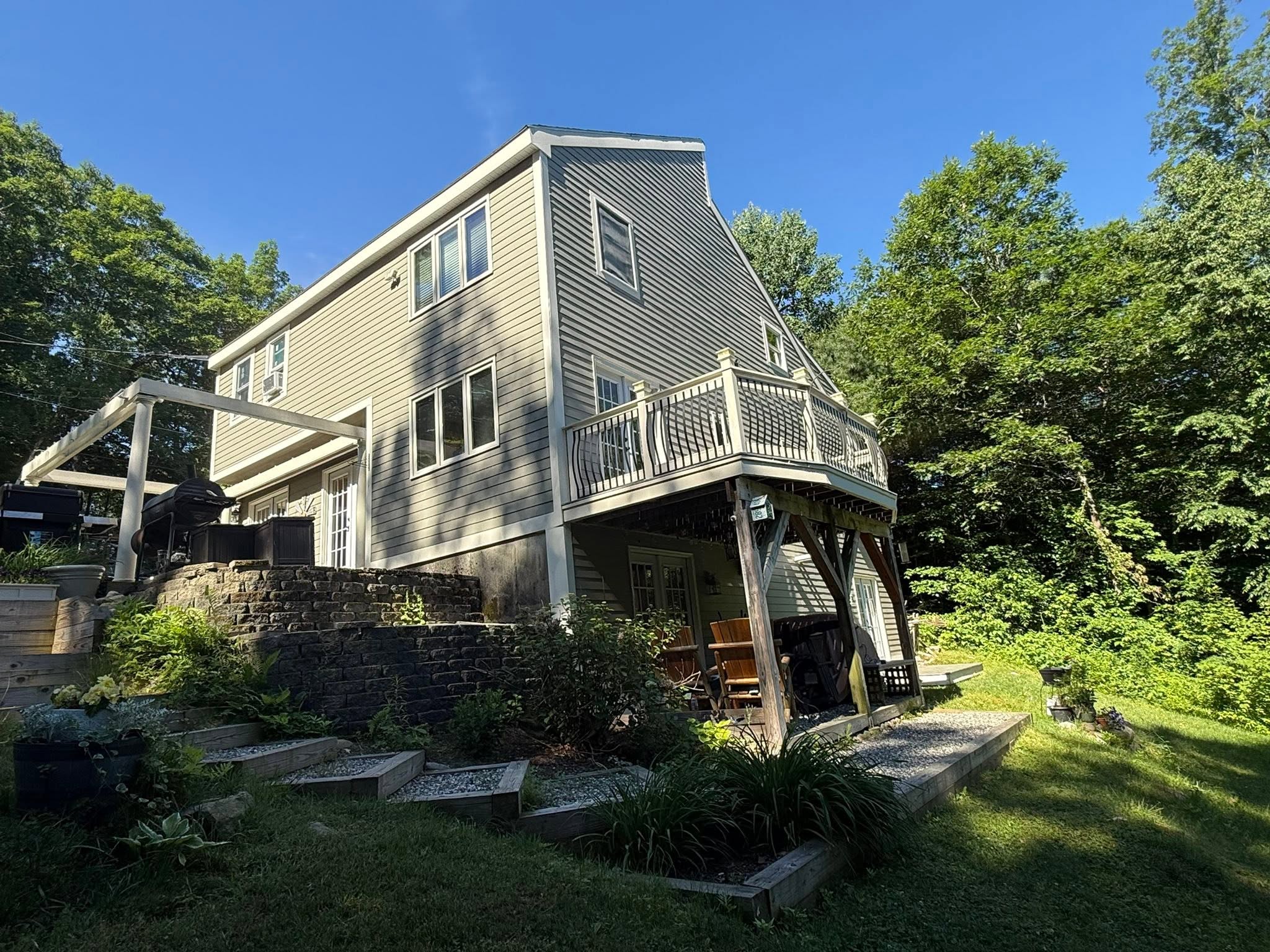 James Hardie Siding & Azek Trim Repaint — photo 3