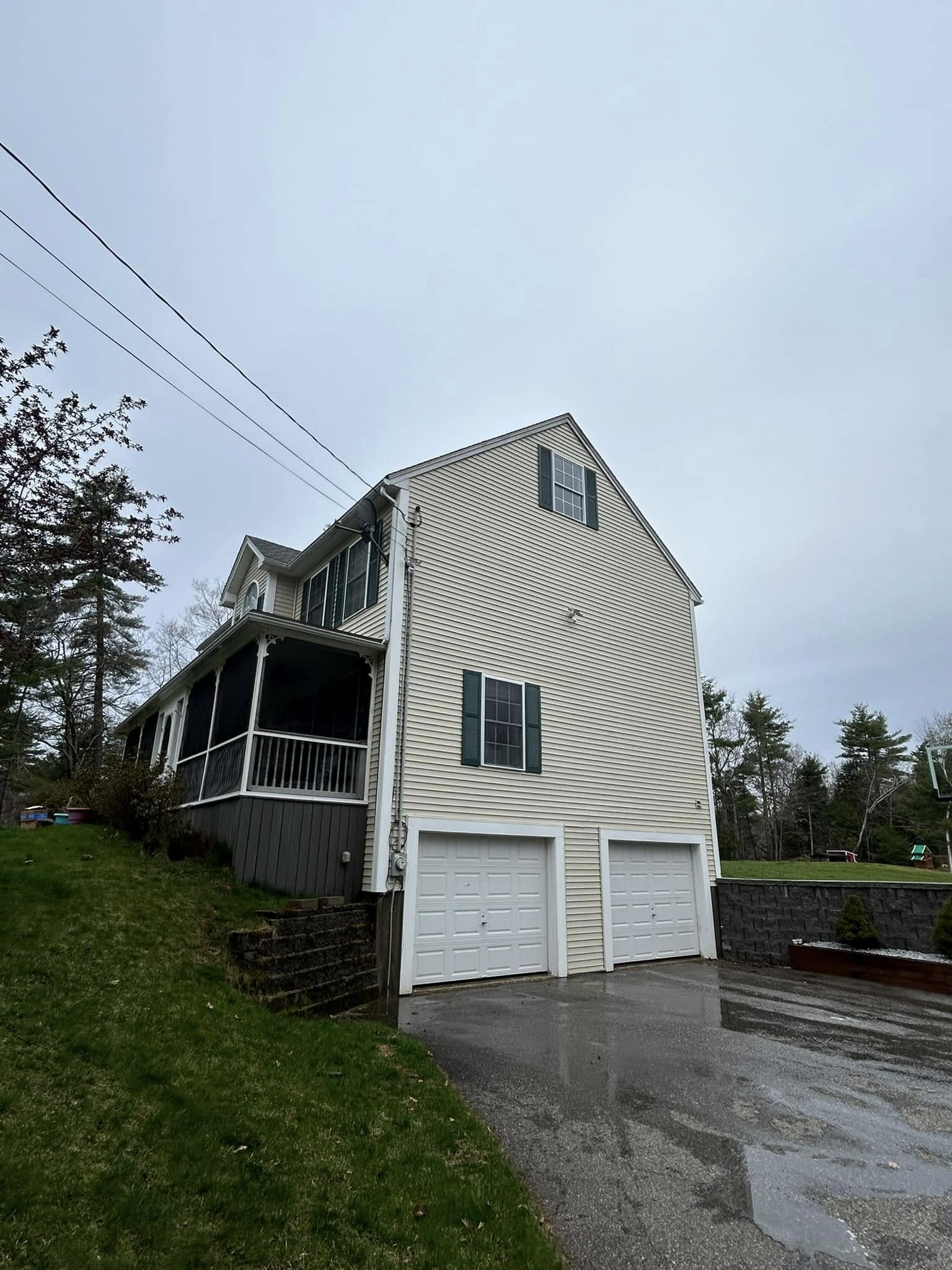 Exterior House Washing — New Hampshire
