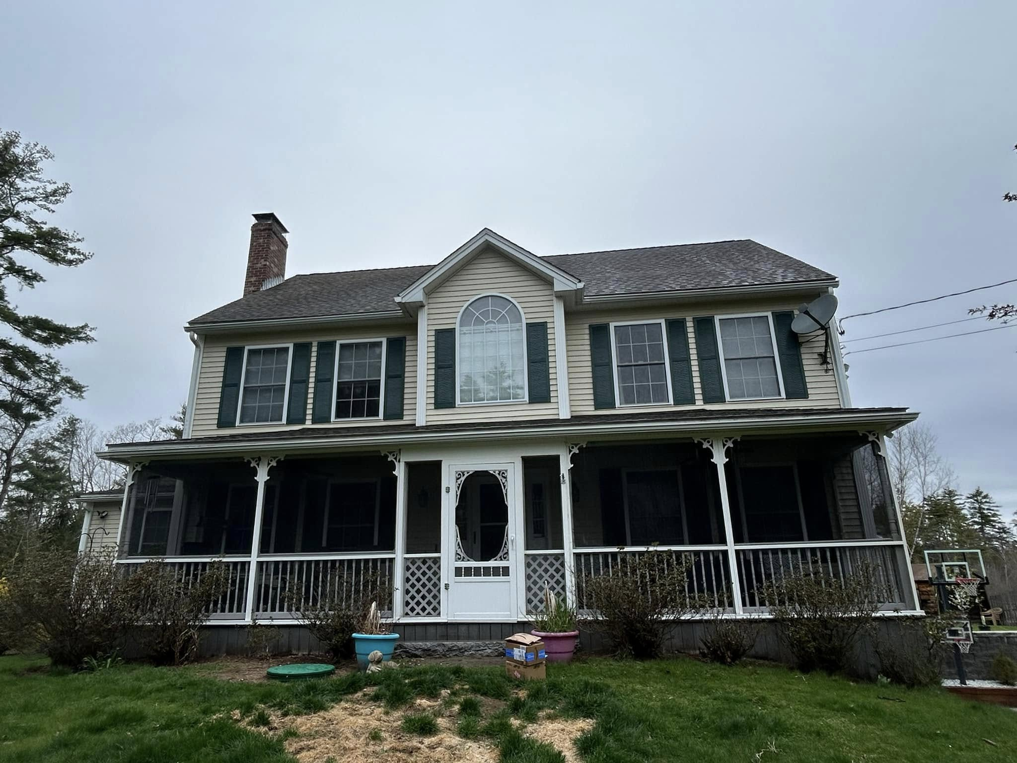 Exterior House Washing — photo 1