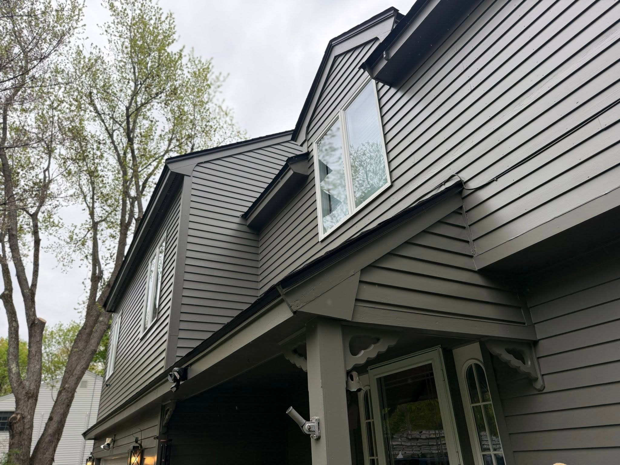Full Exterior Wash, Rot Repair & Complete Repaint