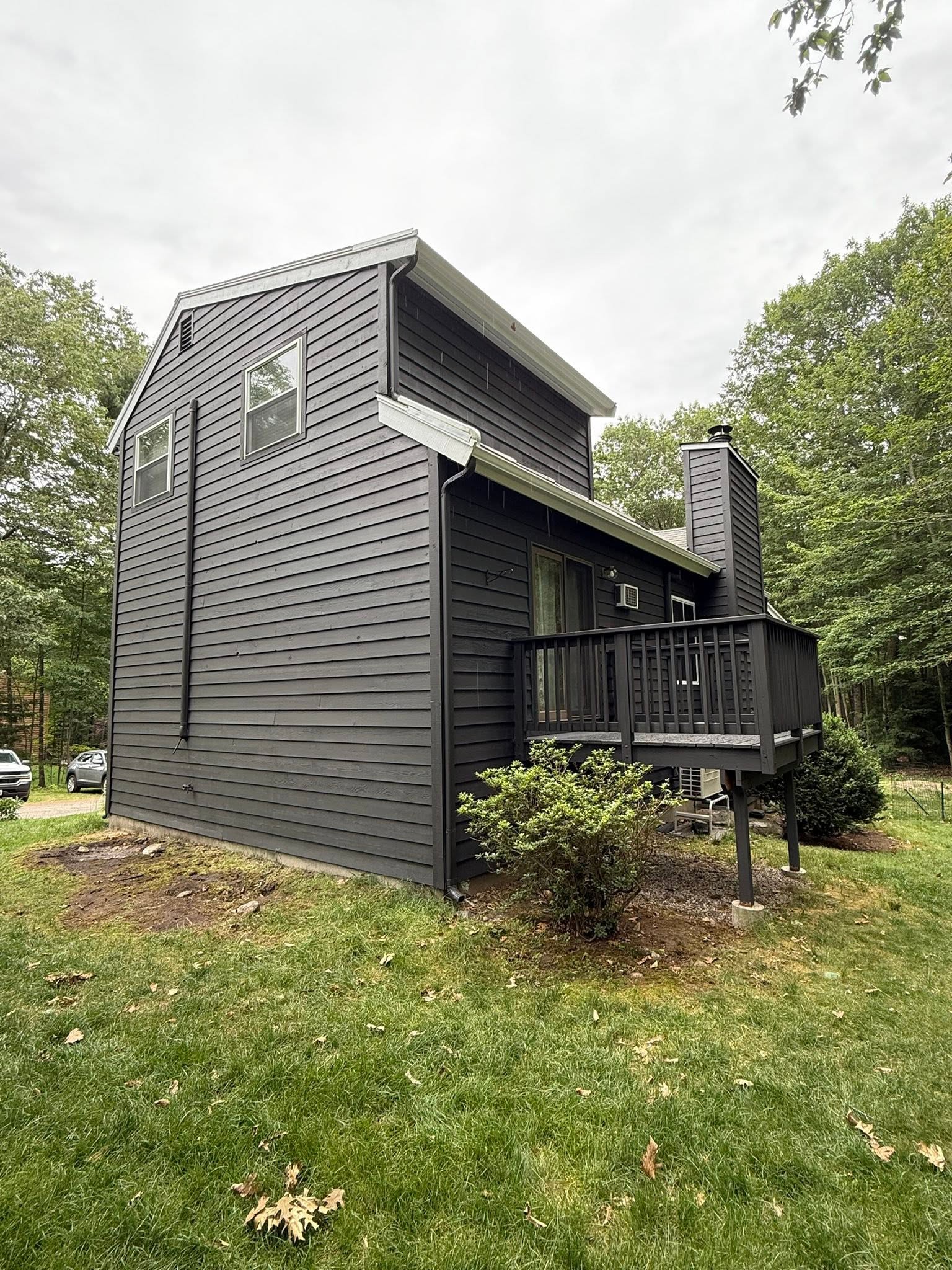 Modern Exterior Color Transformation — photo 2
