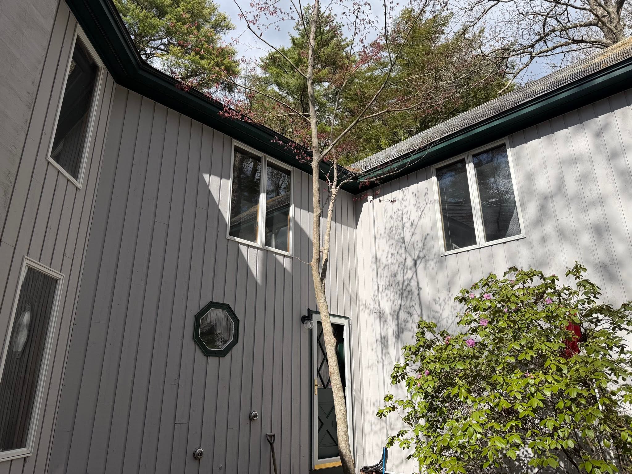 Full House Exterior, Water Well & Shed Paint — photo 9
