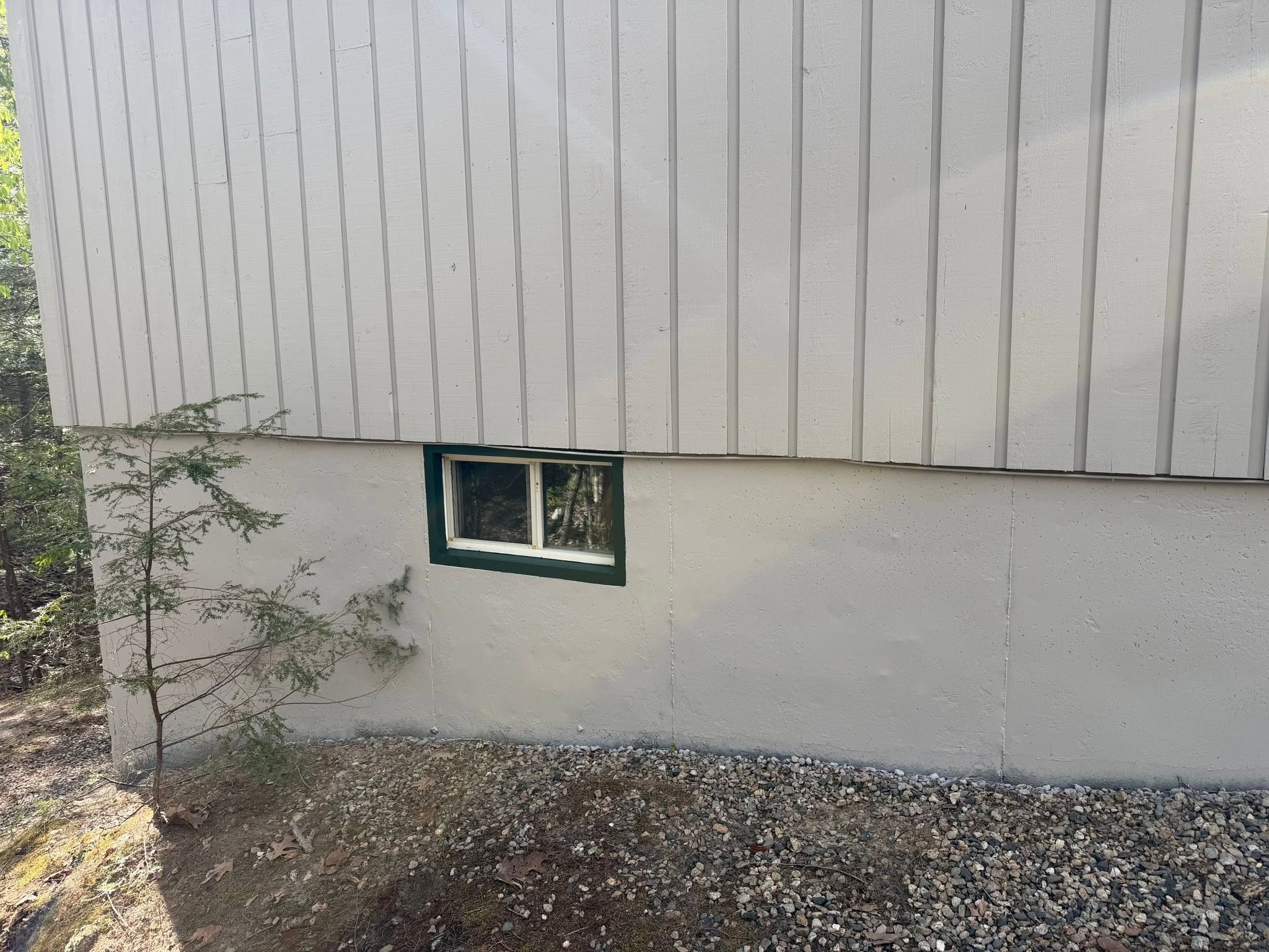 Full House Exterior, Water Well & Shed Paint — photo 3